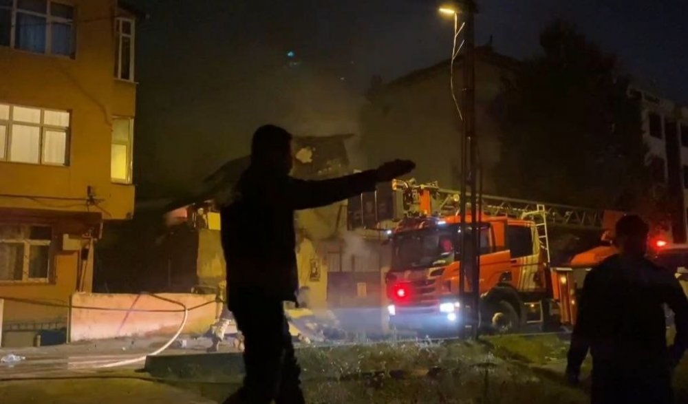 Ümraniye’de yangın paniği! Kimyasal malzemeler ve piknik tüpü patladı