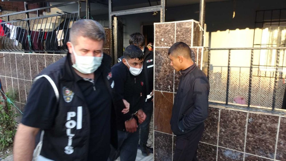 40 adrese eş zamanlı kaçak silah ticareti operasyonu! 32 gözaltı