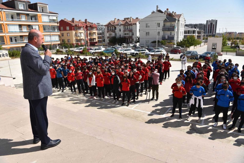 Selçuklu Belediyesinden Konya Spor Lisesi'ne kapalı spor salonu müjdesi