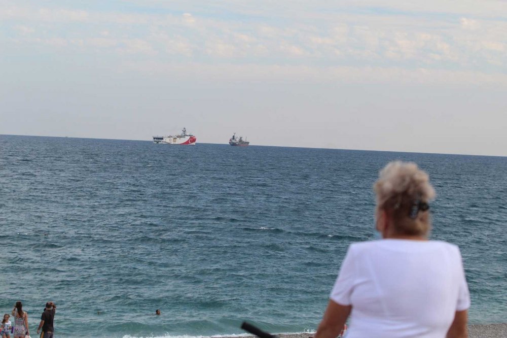 Türkiye'nin umudu Oruç Reis Antalya kıyılarında