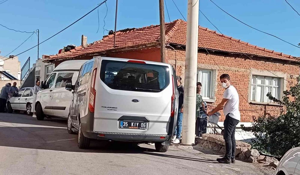 İzmir'de 96 yaşındaki Fatma Saman'ı başını taşla ezerek öldüren cani evlat tutuklandı