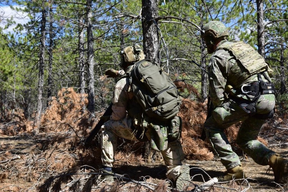 Türkiye - Slovakya birliklerine Konya'da İleri Hava Kontrolörü eğitimi