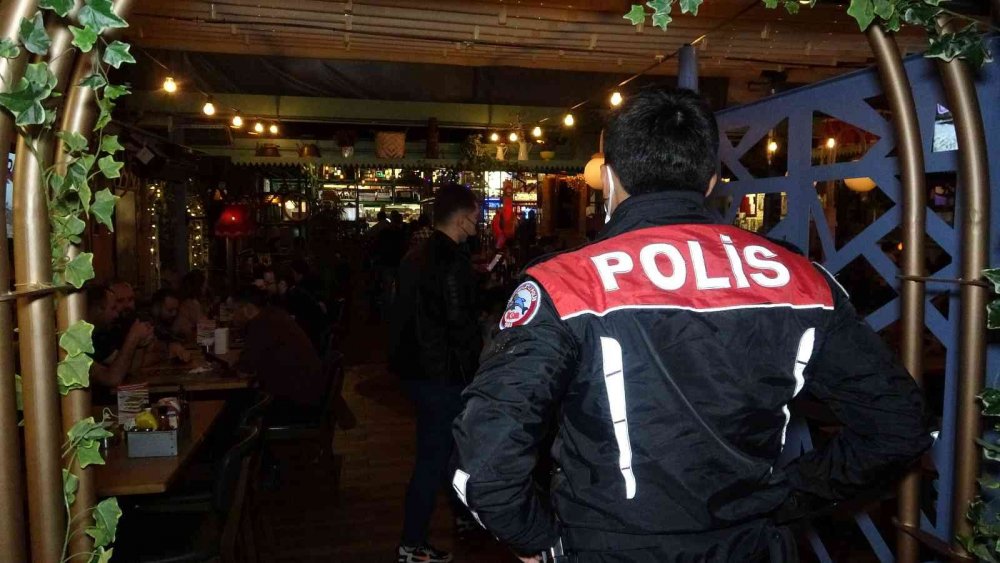 Drone destekli geniş çaplı asayiş uygulaması! 300 polis gece sahaya indi