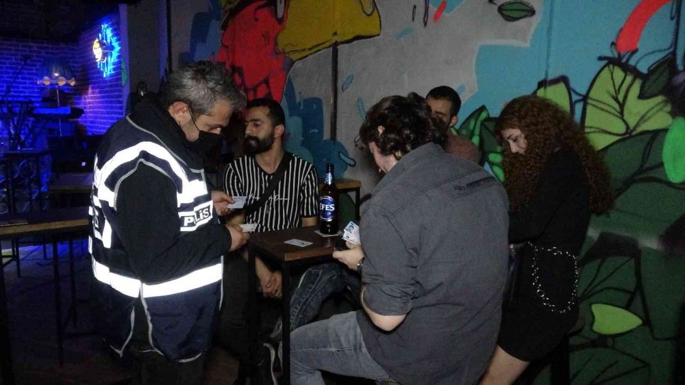 Drone destekli geniş çaplı asayiş uygulaması! 300 polis gece sahaya indi