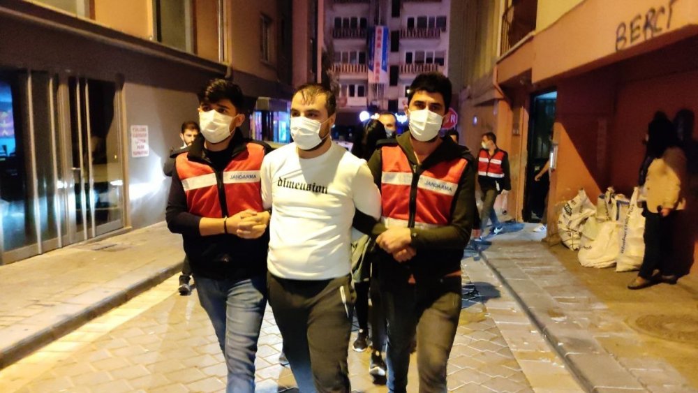 Eğlence mekanını tarayıp fotoğraf paylaştılar! JASAT yakaladı