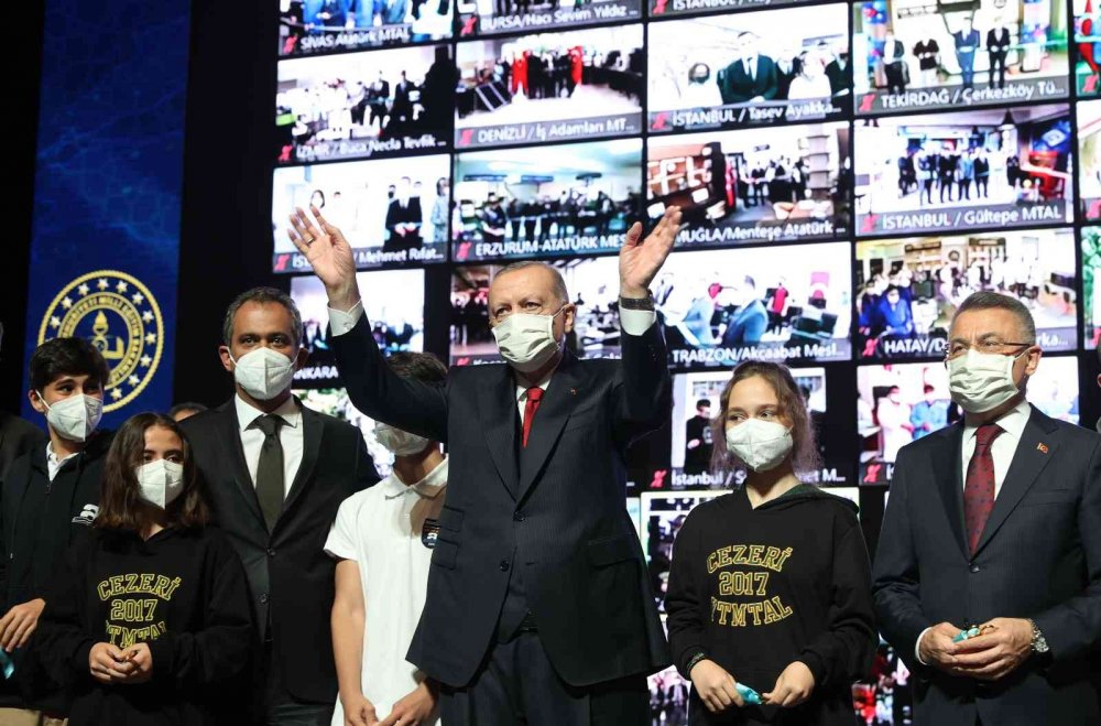 Cumhurbaşkanı Erdoğan'dan 3600 ek gösterge açıklaması: Biz kuru kuruya söz vermeyiz!