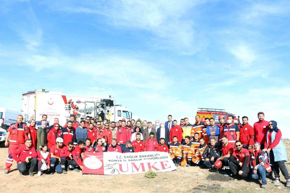 Konya’da düşürülen 14 kişilik özel jet uçağa helikopter destekli arama-kurtarma tatbikatı