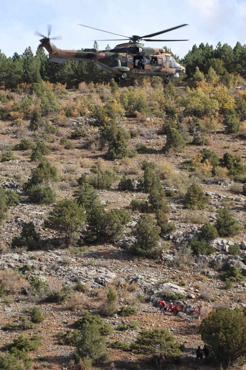 Konya’da düşürülen 14 kişilik özel jet uçağa helikopter destekli arama-kurtarma tatbikatı