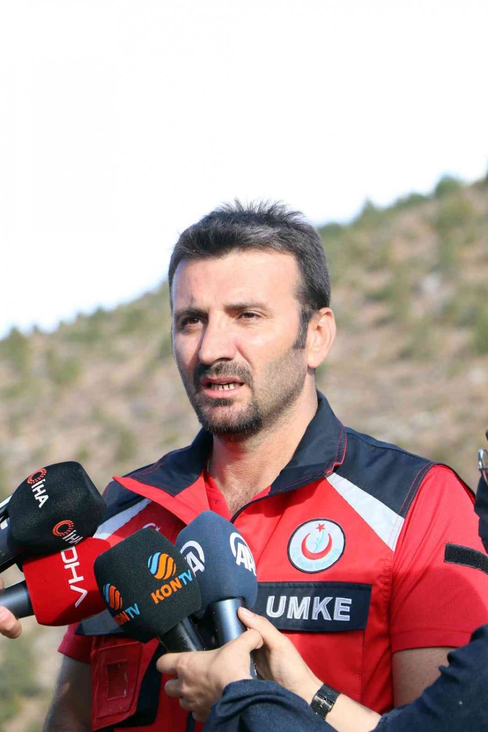 Konya’da düşürülen 14 kişilik özel jet uçağa helikopter destekli arama-kurtarma tatbikatı