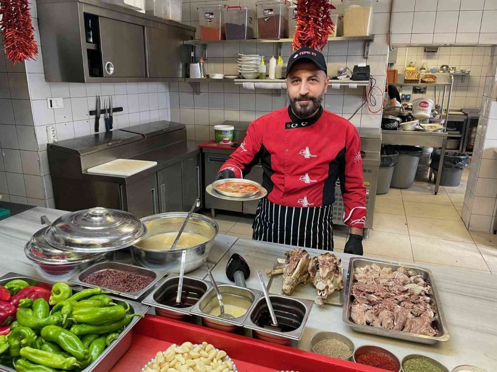 Kış aylarının vazgeçilmezi kelle paça! İçeceksin fişek gibi olacaksın