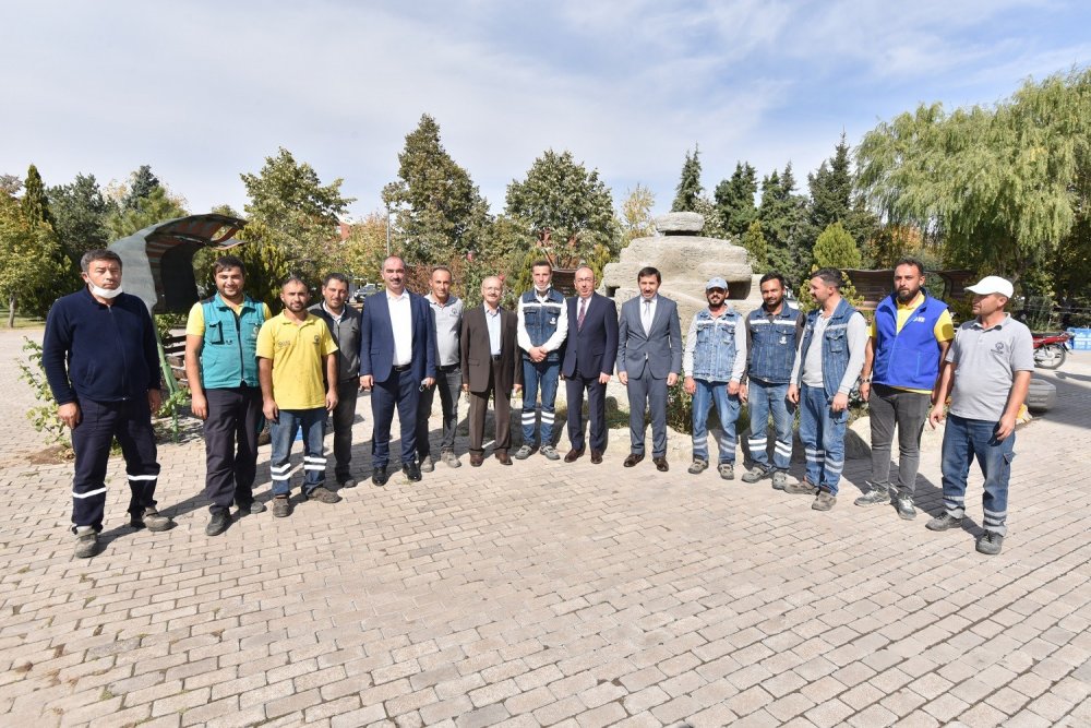 Konya Milletvekili Sorgun ile Başkan Kılca ve Kavuş Aykent Camii'nde esnafla buluştu