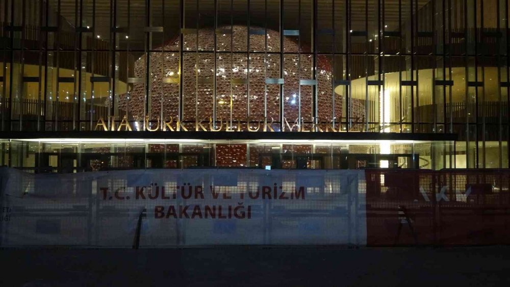 AKM 29 Ekim'e hazır! Işıklar yakıldı son rötuşlar yapıldı