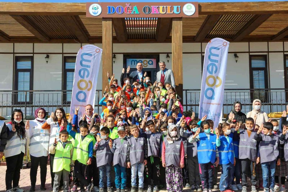 Meram ‘MEGA Doğa Okulu’ eğitimlerine başladı