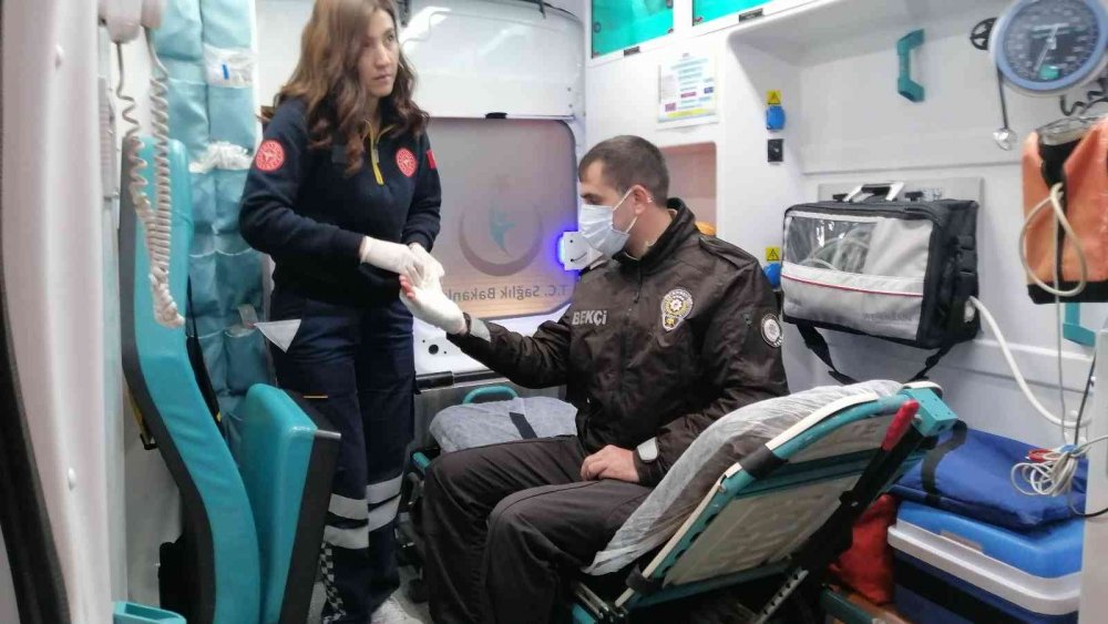 Aksaray'da gaspçı dehşeti! Genci darp etti, bekçiyi bıçakladı, üstüne hatıra fotoğrafı istedi