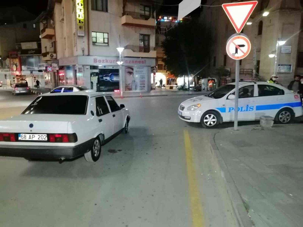 Aksaray'da alkollü sürücü ehliyeti kaptırsa da “Kanuna karşı boynumuz kıldan ince” dedi
