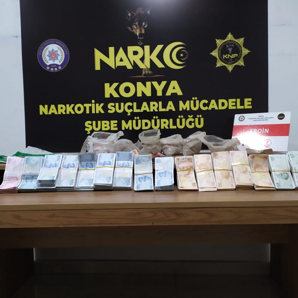 Konya’da sokak satıcılarına operasyon! 6 gözaltı 4 tutuklama