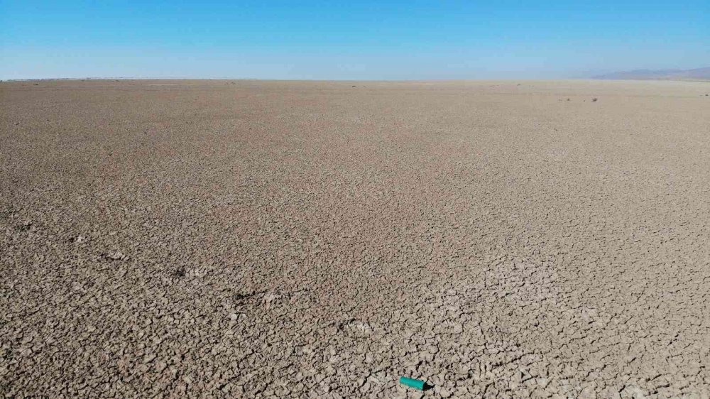 Tuz Gölü'nde tehlike büyük! Vahşi sulamaya dikkat