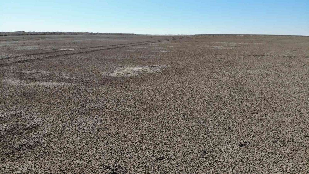 Tuz Gölü'nde tehlike büyük! Vahşi sulamaya dikkat
