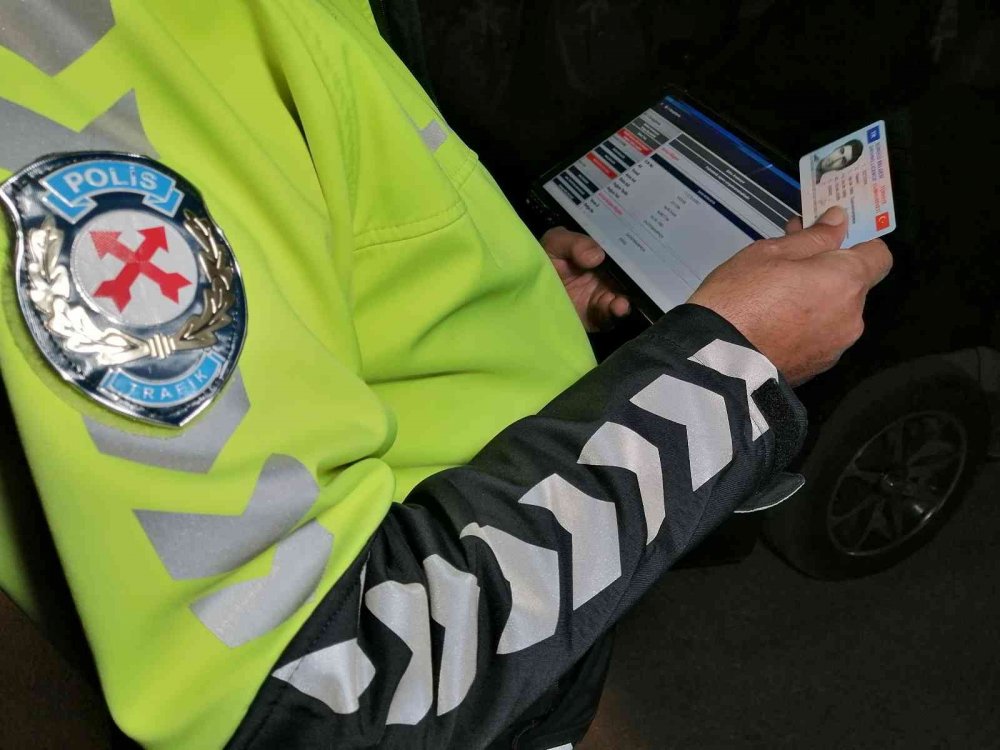 Aksaray'da polis ve bekçilerden ‘şok’ uygulama! Tek tek durdurdular