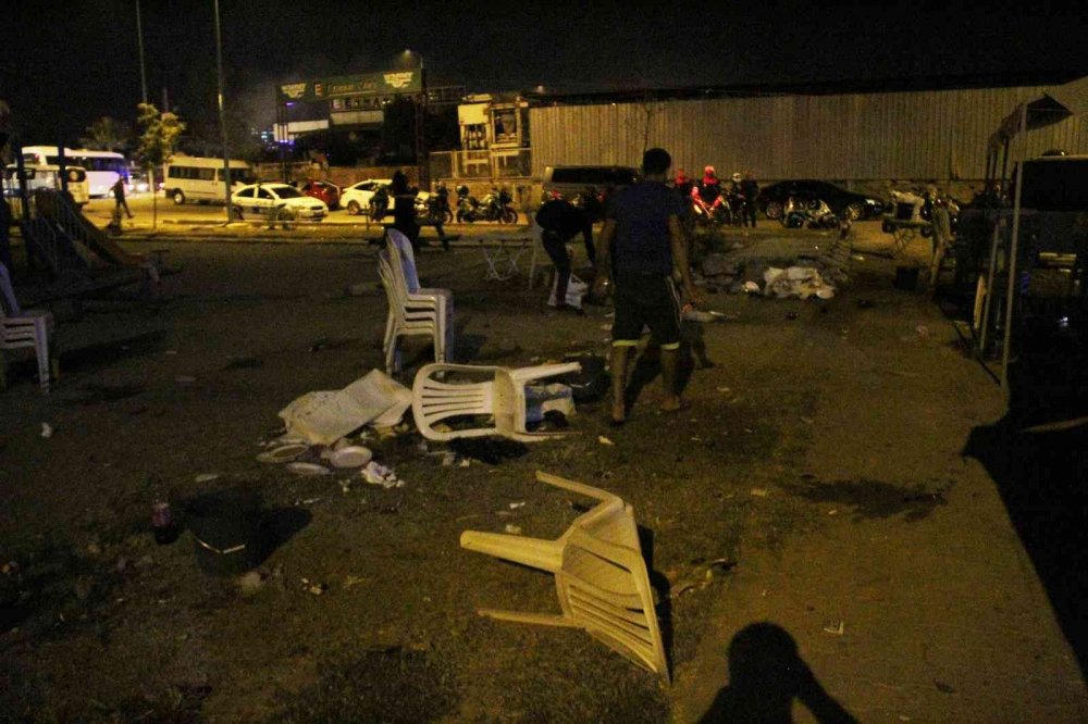 Sokak düğününde dehşet! Ortalık savaş alana döndü