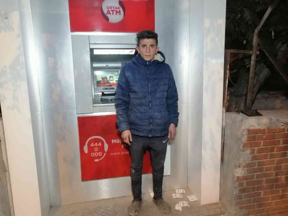 Aksaray'da film gibi gaspçı polis kovalamacası!