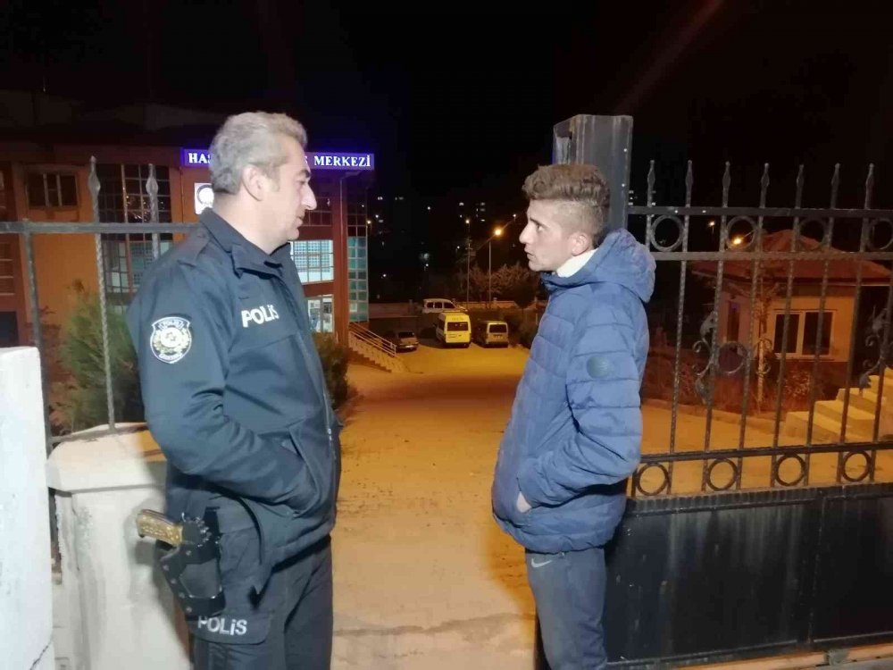 Aksaray'da film gibi gaspçı polis kovalamacası!