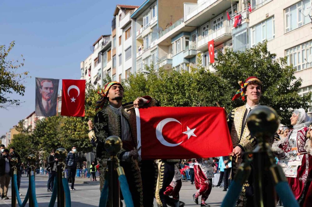 Konya’da 29 Ekim Cumhuriyet Bayramı kutlandı