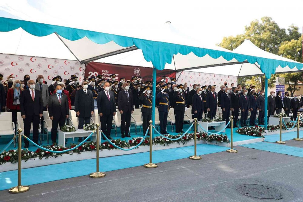 Konya’da 29 Ekim Cumhuriyet Bayramı kutlandı