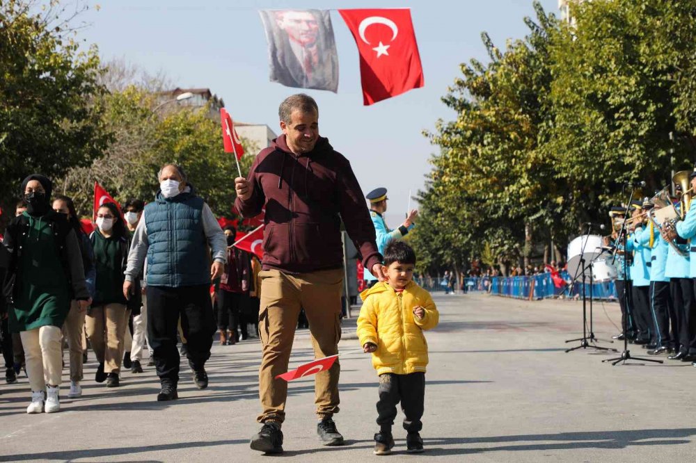 Konya’da 29 Ekim Cumhuriyet Bayramı kutlandı