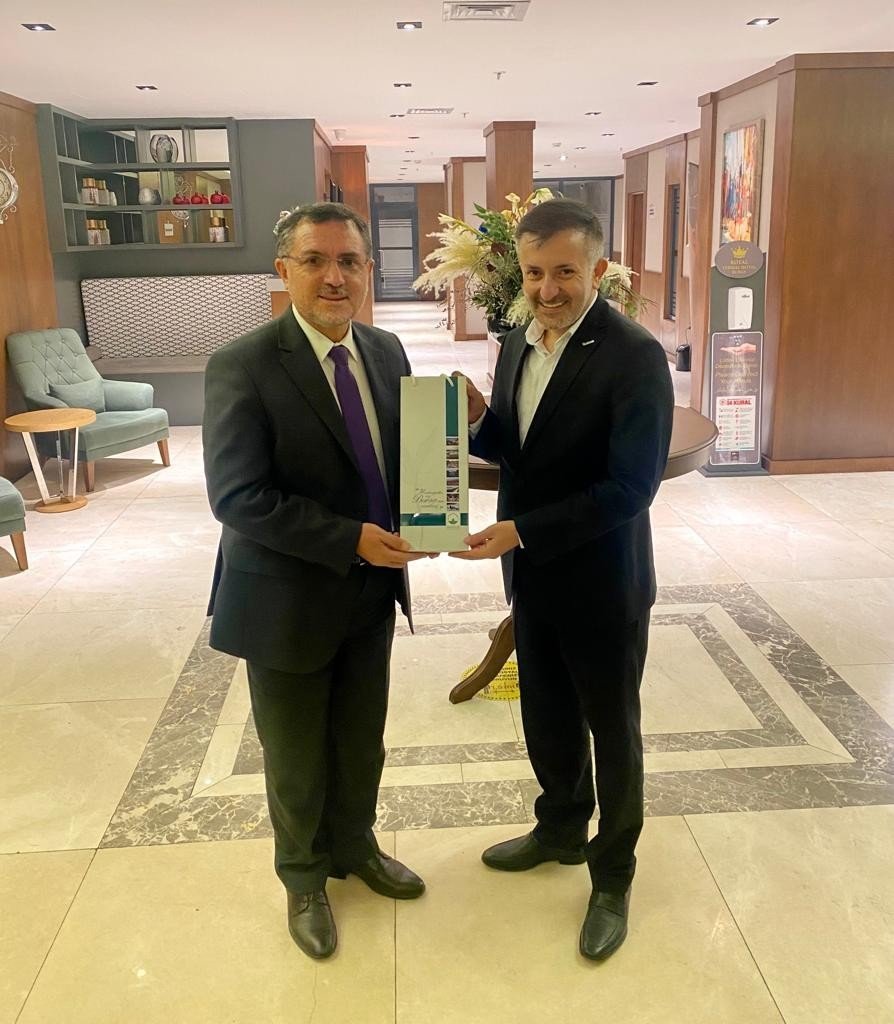 Suud Hac ve Umre için Türkiye'ye vize açmadı! HURSAD tepkili