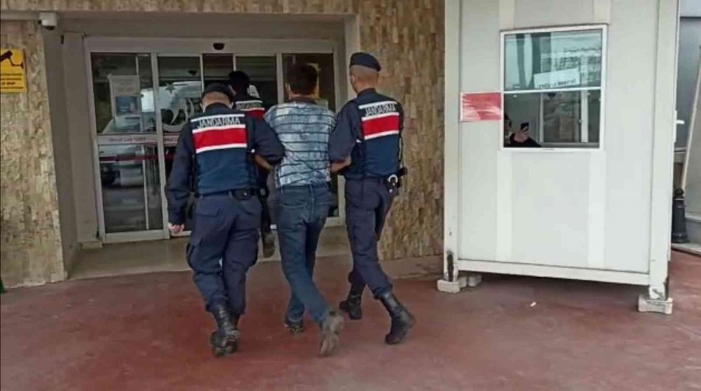11 ayrı suçtan hapis cezası ile aranan suç makinesi Denizli'de yakalandı