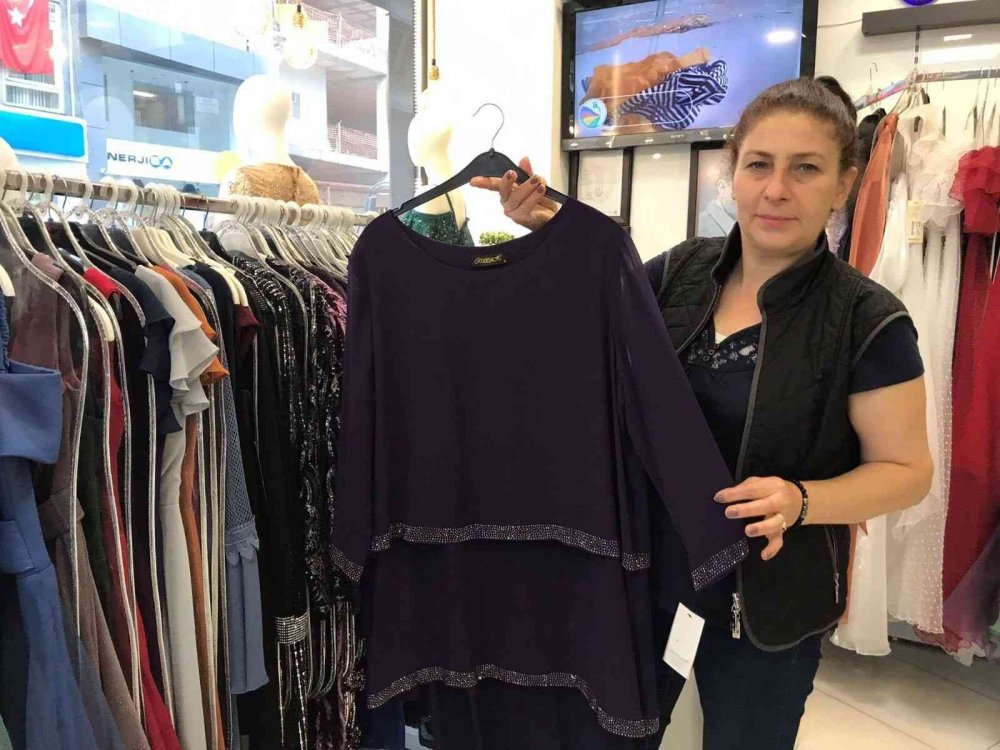 Abiye hırsızı kadın kameraya yakalandı