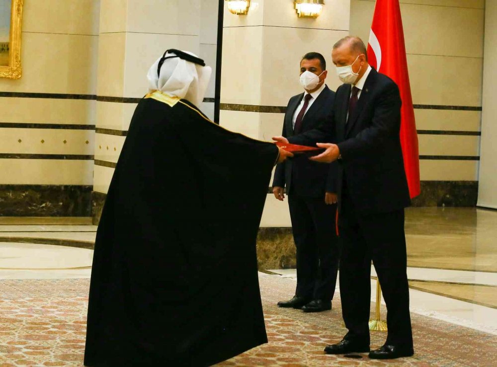 Katar Büyükelçisi Al Thani Cumhurbaşkanı Erdoğan güven mektubu sundu.