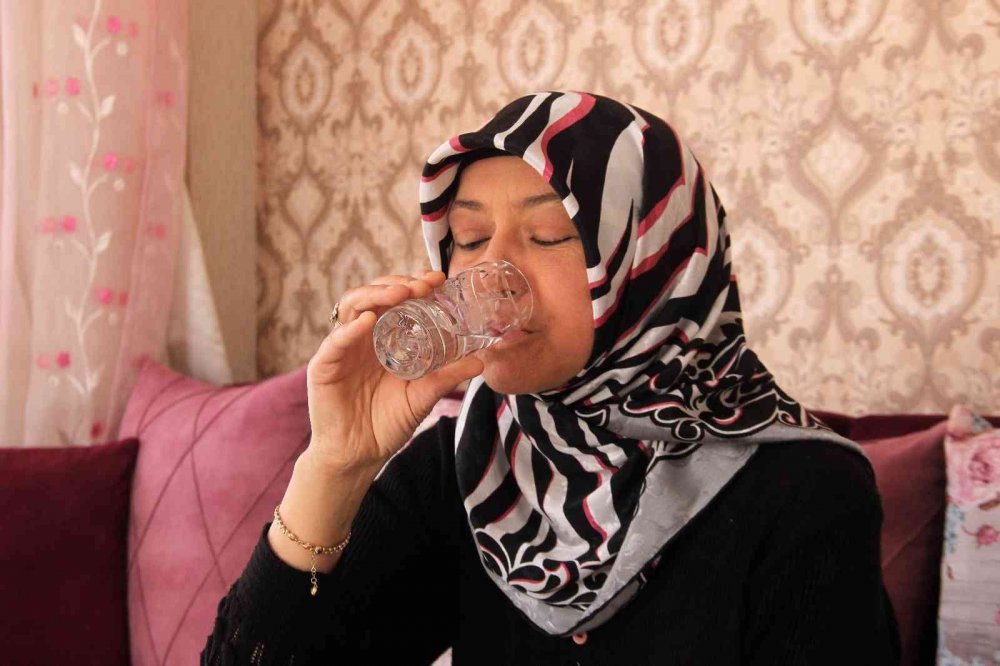 Konya'da diyaliz hastası kadın abisinin böbreğiyle yeniden sağlığına kavuştu