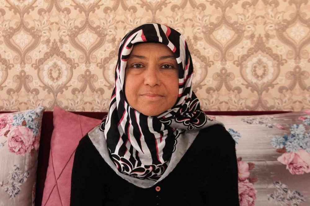 Konya'da diyaliz hastası kadın abisinin böbreğiyle yeniden sağlığına kavuştu