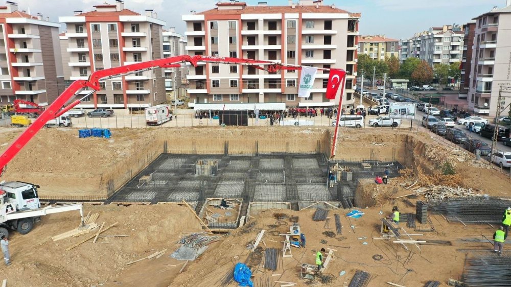 Konya'ya bir aşevi binası daha! Hacıveyiszade Mahallesi'nde temel atıldı