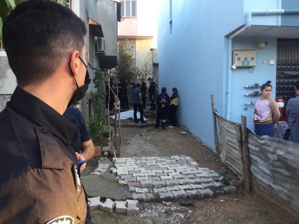 Sarıçam'da şüpheli ölüm! 81 yaşındaki Fatma Çelikkanat'ın cansız bedeni bulundu