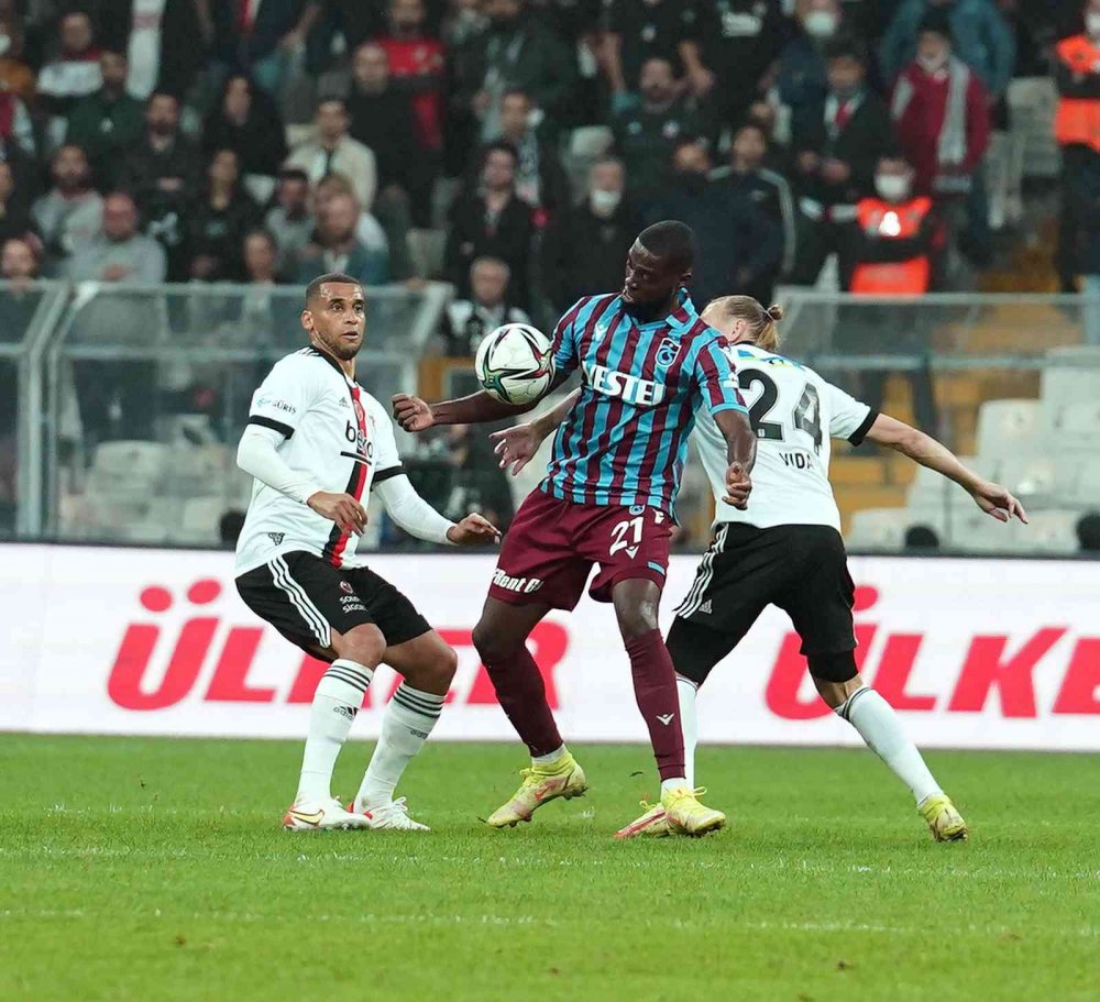 Beşiktaş sahasındaki 5'inci maçta da Trabzonspor’u yenemedi