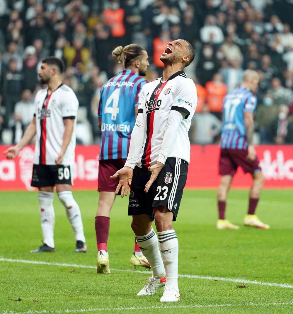Beşiktaş sahasındaki 5'inci maçta da Trabzonspor’u yenemedi