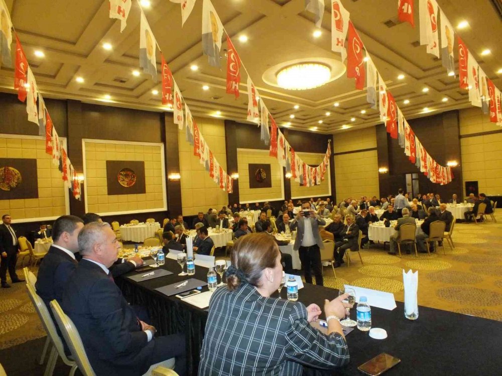 MHP 'Adım adım 2023, il il Anadolu' buluşması Karaman’da tapıldı