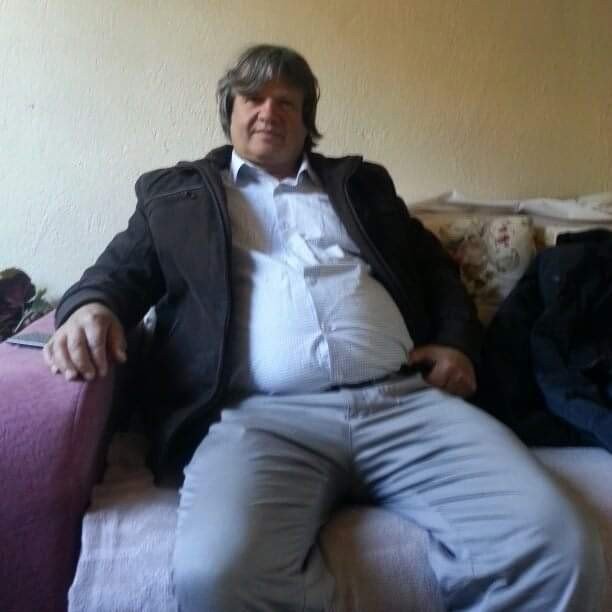 İzmir'de cinayet! Bağ evinde bahçeye çıkan Hüseyin Yüksel göğsünden vuruldu