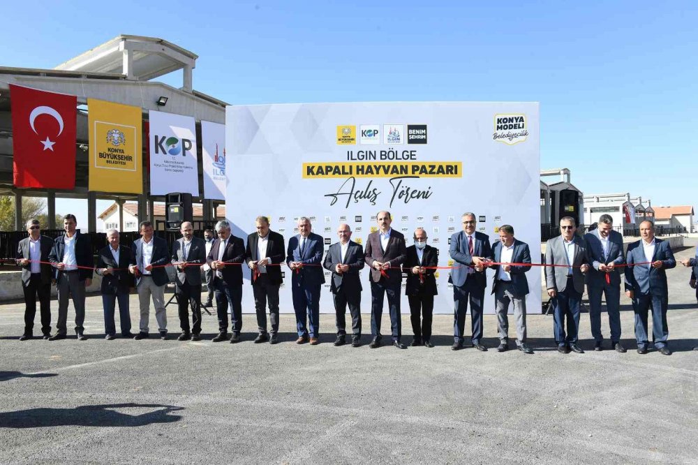 Konya Ilgın'da 5,5 milyon liraya malolan Bölge Kapalı Hayvan Pazarı açıldı