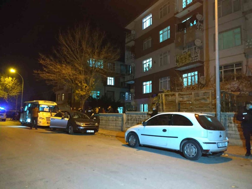 Konya'da kanlı gece! Sokak ortasında kurşunlar yağdı: 2 ölü 3 yaralı