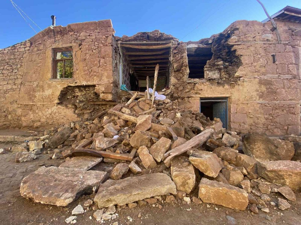 Konya depreminde sevindiren detaylar!