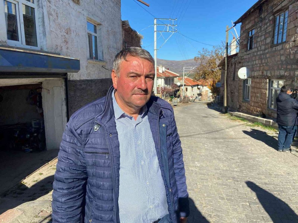 Konya depreminin merkez üssü Kızılören’de 100 kişi hasar tespiti için başvurdu