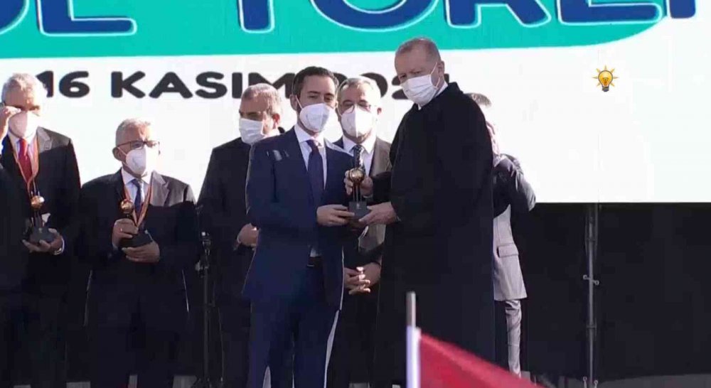 Cumhurbaşkanı Erdoğan’dan Konya Büyükşehir’e ödül