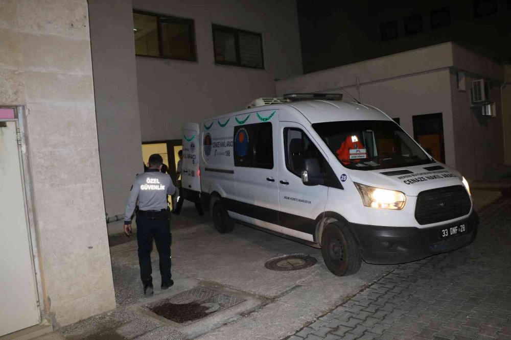 10 gün sonra cesedi bulunan minik Müslüme’nin cenazesi Mersin’e götürüldü