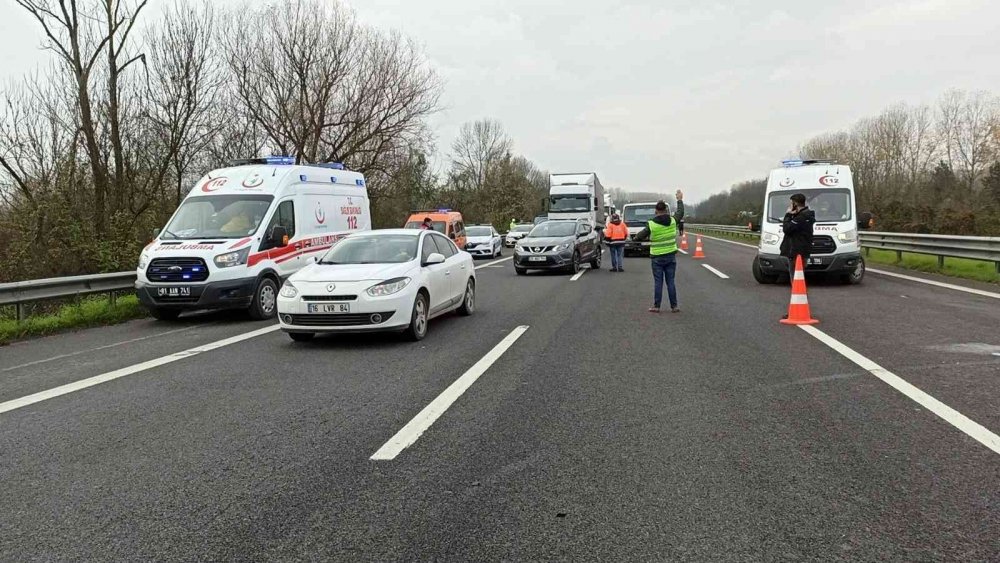İstanbul - Ankara yolunda kaza! 3 yaralı