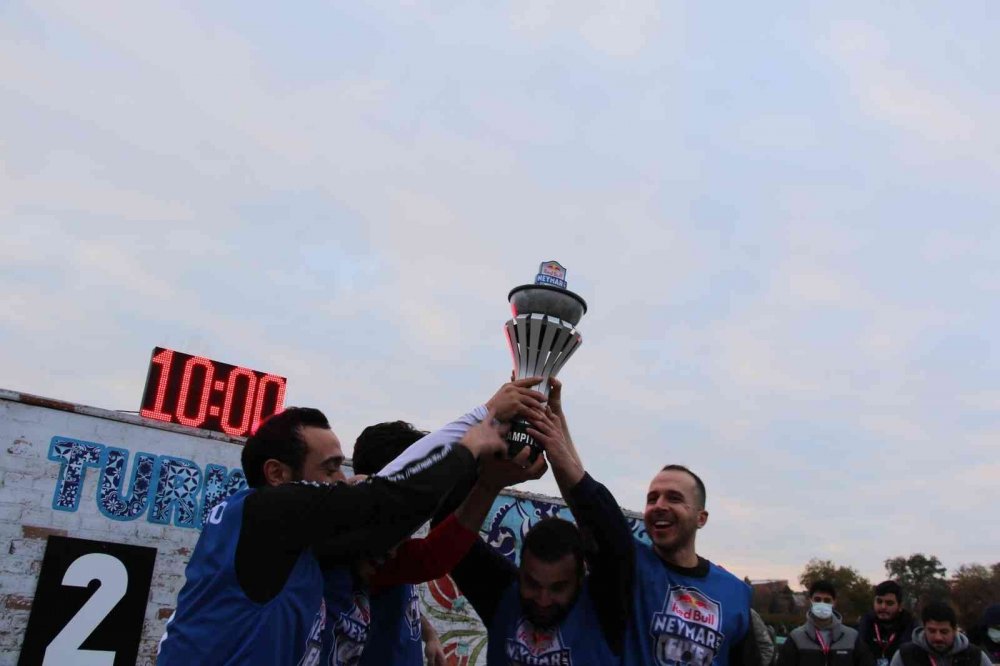 Sokak futbolu heyecanı başkentten Katar’a uzandı