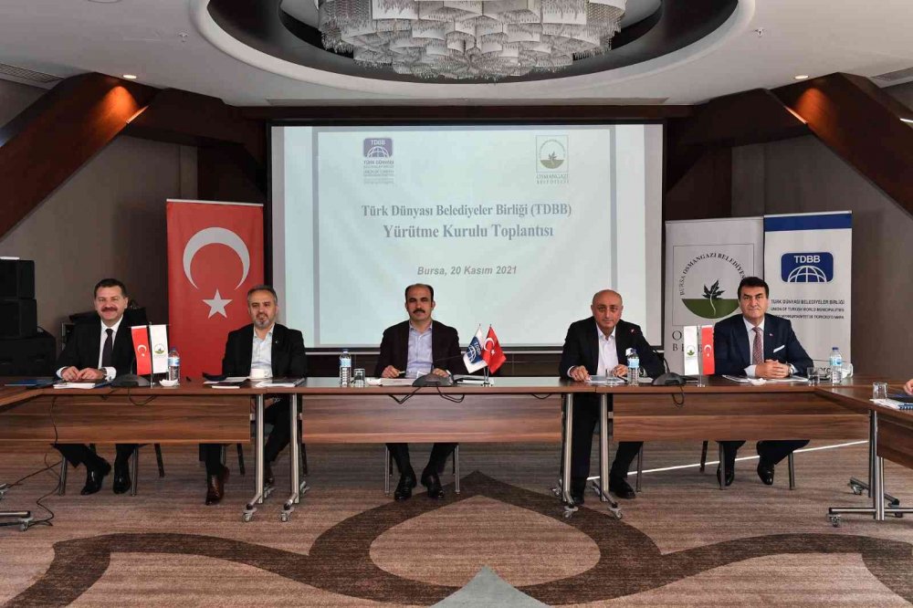 Türk Dünyası Belediyeler Birliği Altay başkanlığında Osmangazi’de toplandı